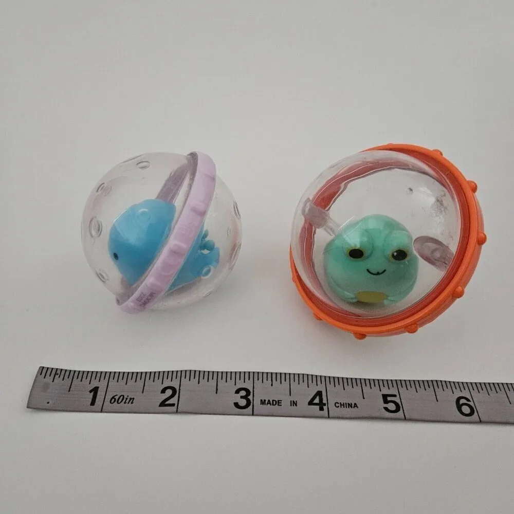 2 Water Balls Toy Lot Munchkin Blue Whale Float Play Bubbles Target Green Frog
